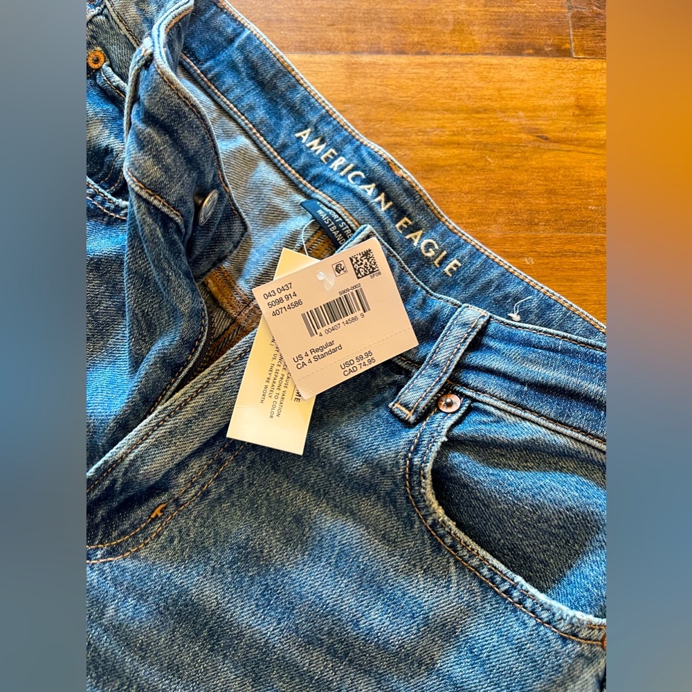 Brand new AE American Eagle size 4 regular jeans wide leg with cuffs